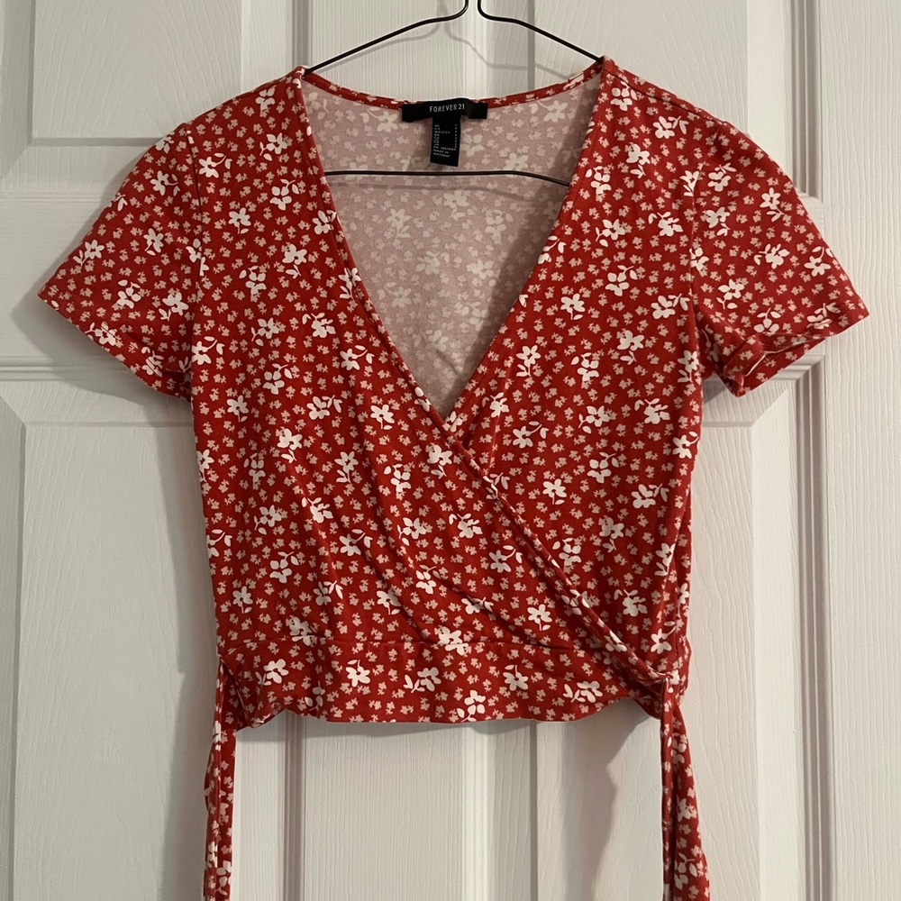 Forever 21 wrap-top
